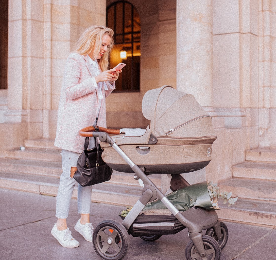 mombitious boek werkende moeder